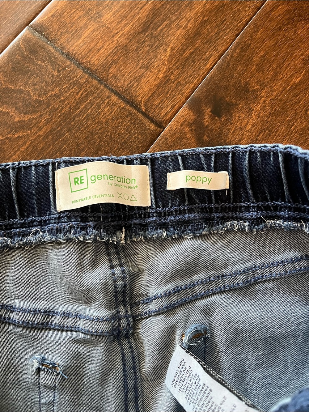 New Distressed Boyfriend Jogger Jeans with Drawstring Large - Picture 7 of 8